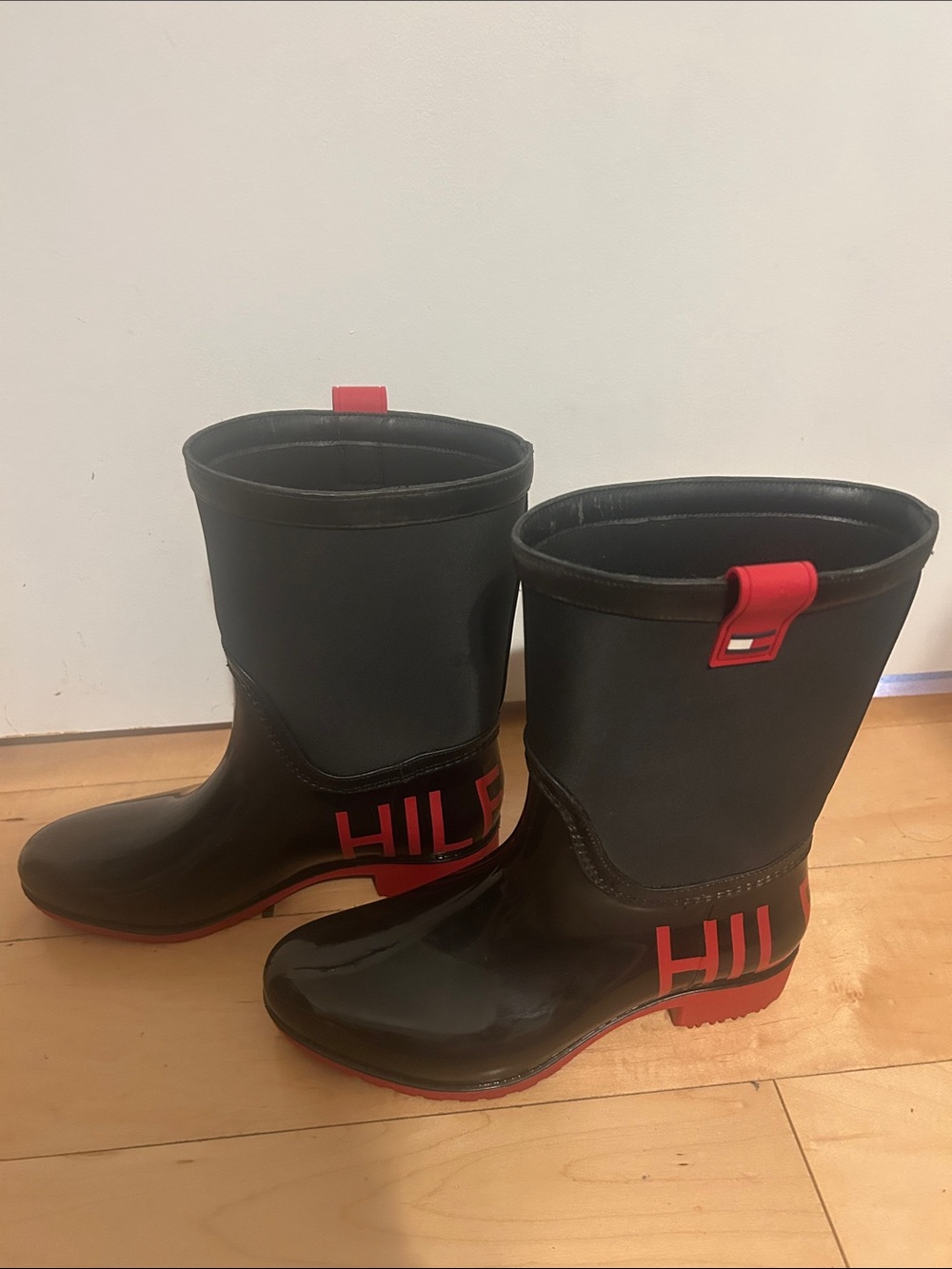 NWOT Tommy Hilfiger Black and Red Desi Rain Boots